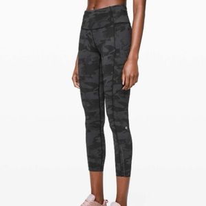 Lululemon Fast and Free Tight 25" Nulux Incognito Camo Multi Black Grey Size 2